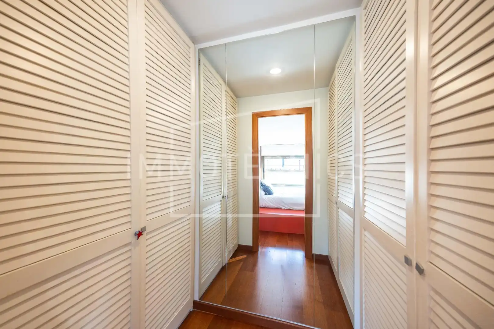 Casa adosada en venta en Granollers con Balcón
