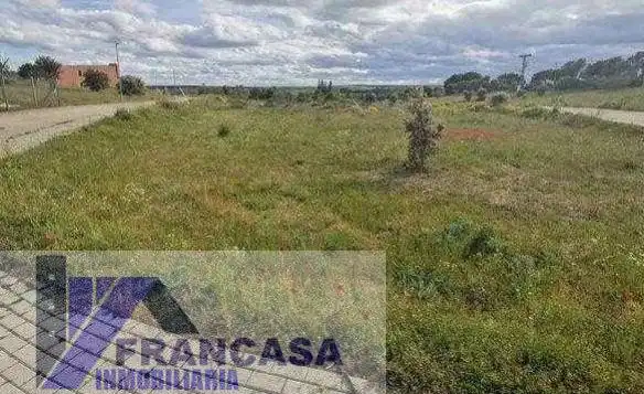 Lands and plots for sale in Valverdón