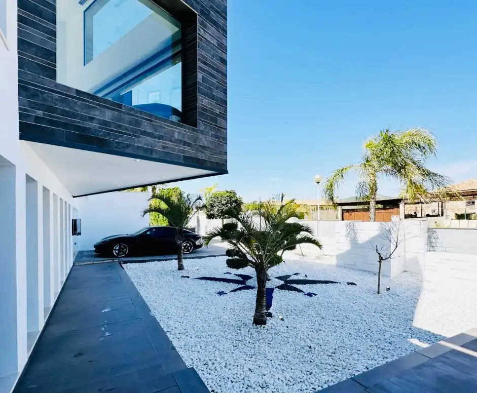 Vista exterior de Casa o xalet en venda en Jávea / Xàbia amb Aire condicionat, Calefacció i Jardí privat