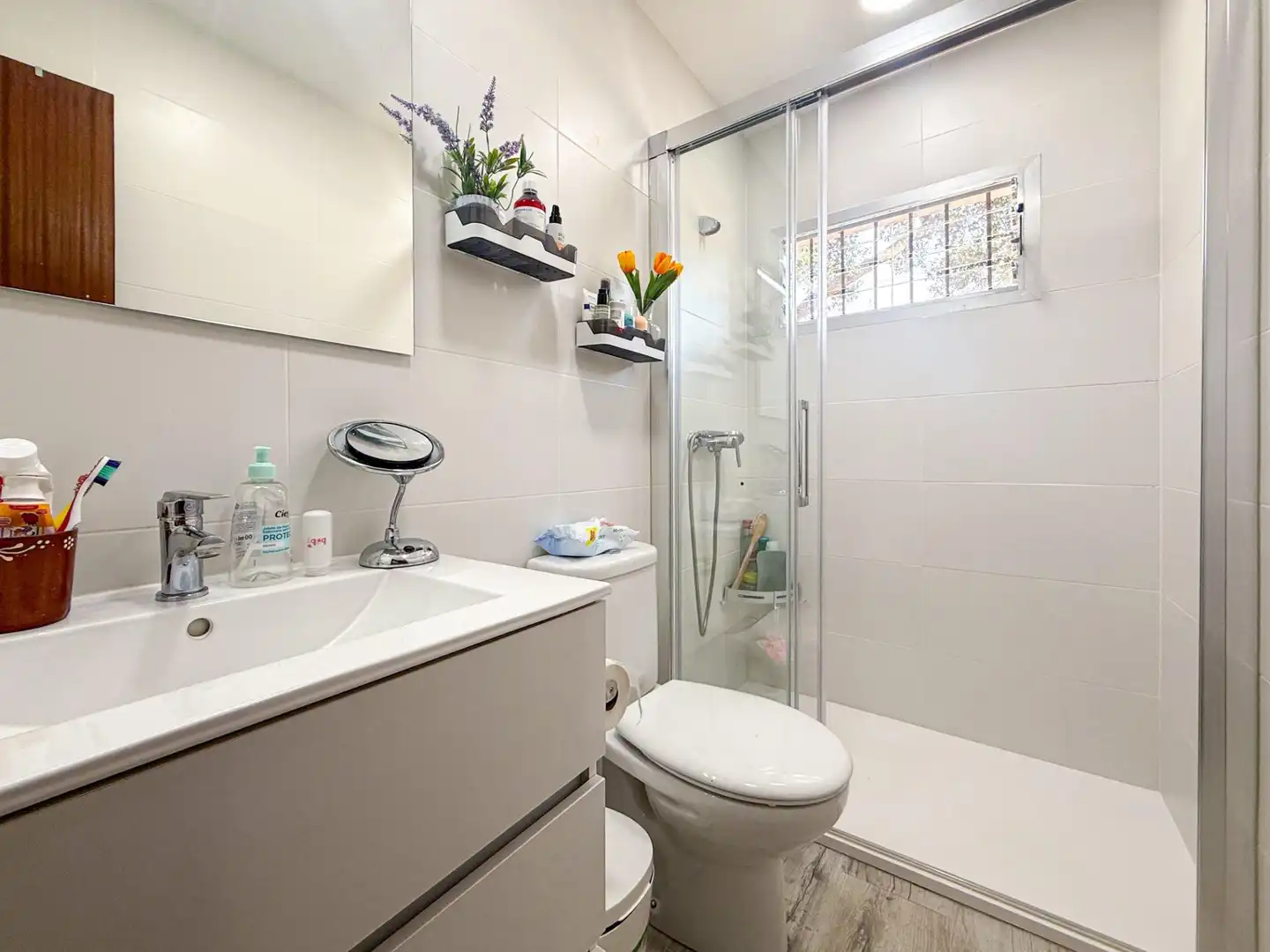 Baño de Finca rústica en venta en Sencelles con Aire acondicionado, Jardín privado y Terraza