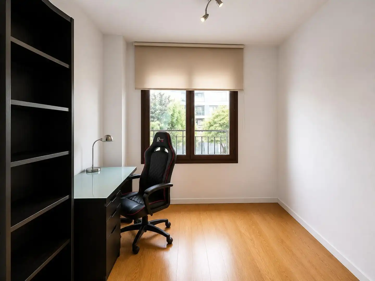 Wohnung zur Miete in Calle Poetisa Alfonsina Domínguez, El Cónsul - Ciudad Universitaria - El Romeral