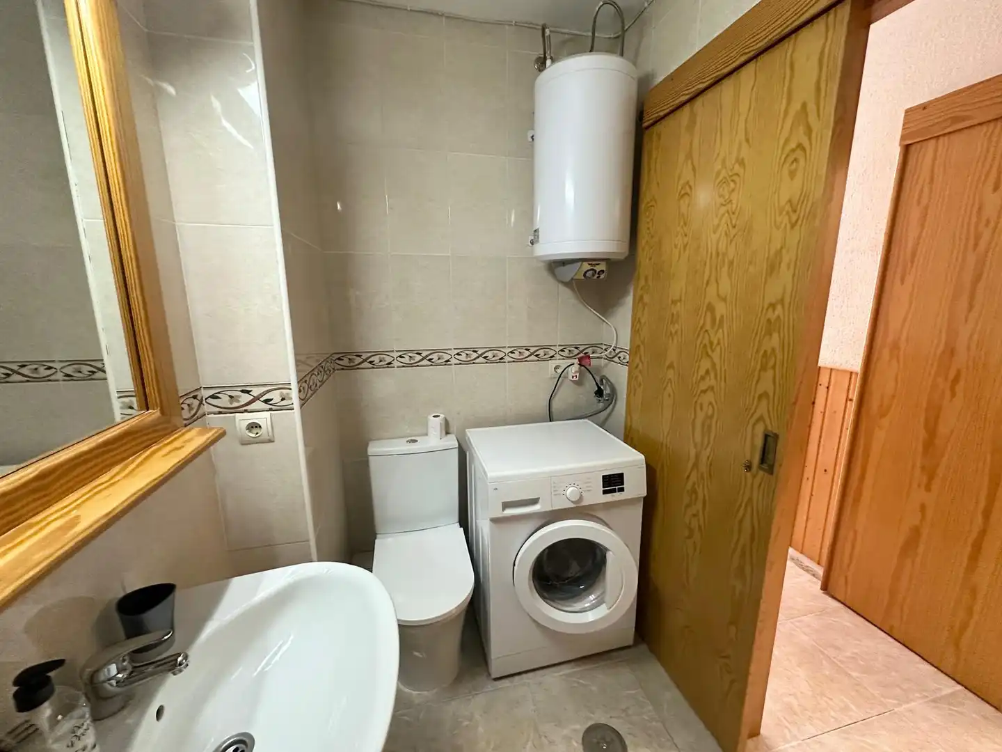 Apartment with pool for sale in Calle Luis Vives, imagen 12