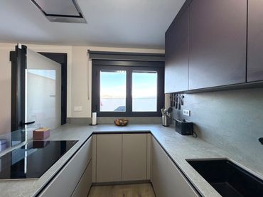 Chalet con balcón en venta en El Fuerte - La Dehesa