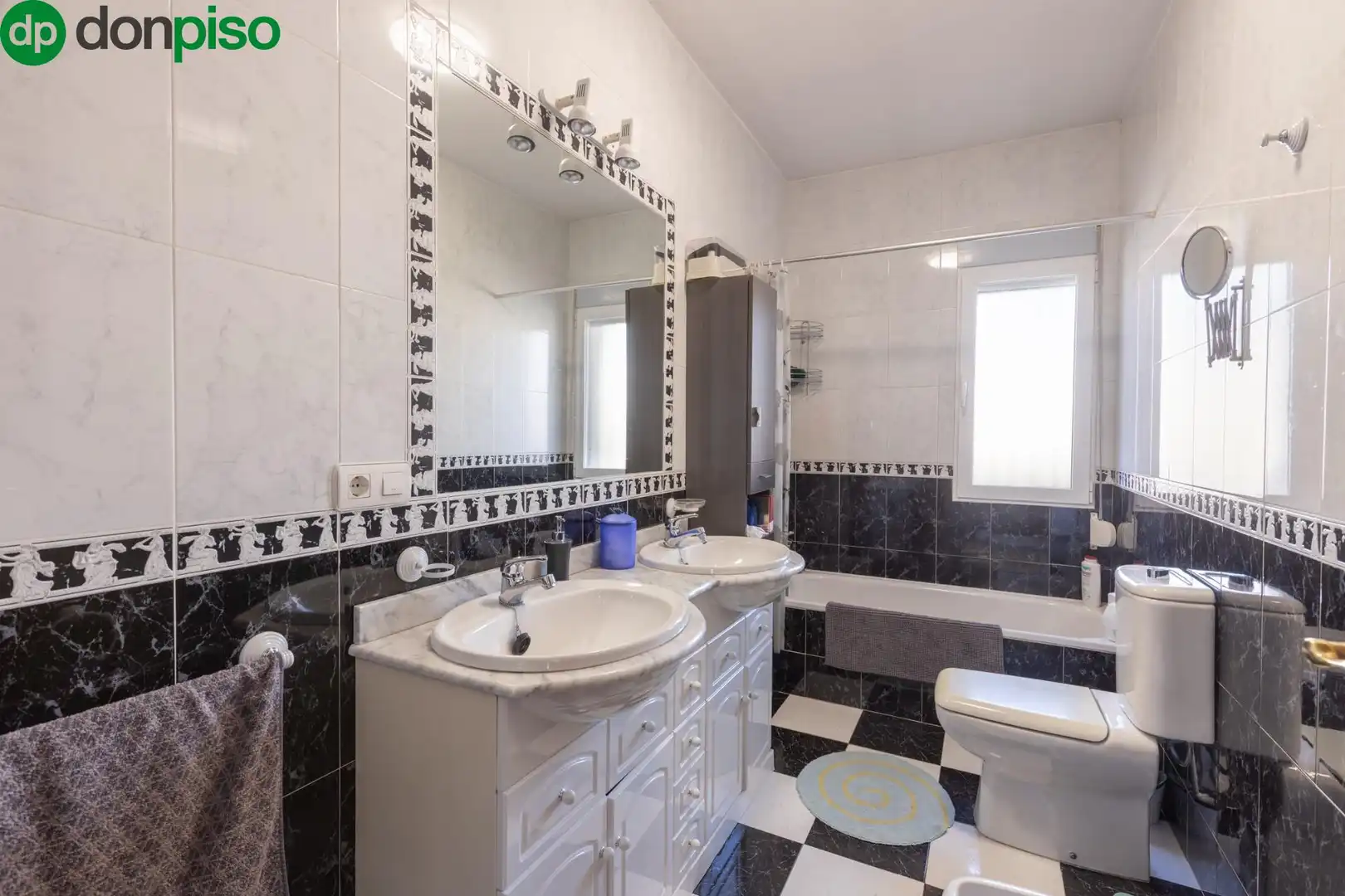 Bathroom of Houses for sale in Armilla  with Air Conditioner and Terrace