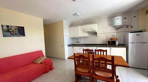 Foto 4 de Piso en venta en Juan Carlos I, Los Cristianos, Arona