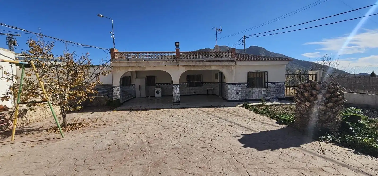 Vista exterior de Casa o chalet en venta en Algueña con Aire acondicionado, Calefacción y Jardín privado