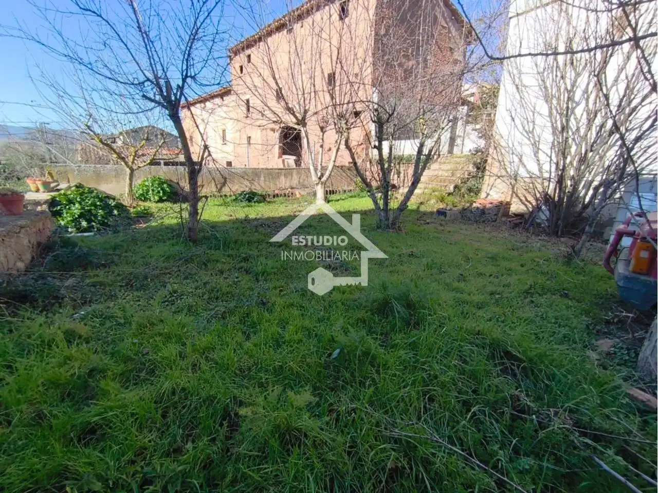 Casa o chalet en venta en Torrecilla Sobre Alesanco con Jardín privado, Terraza y Amueblado