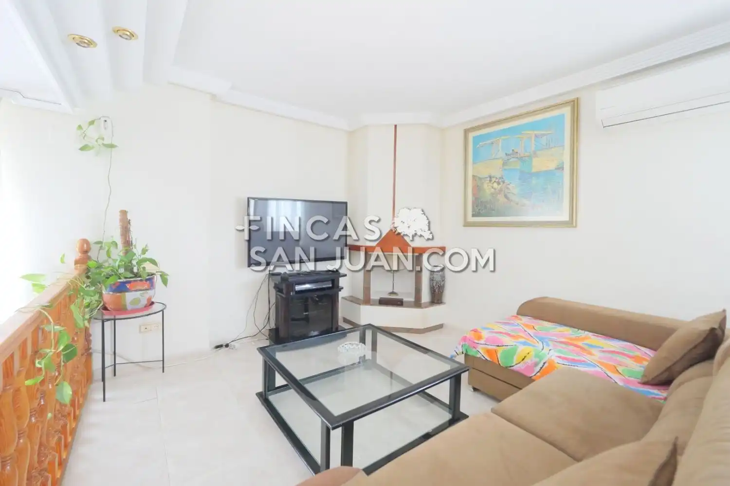 Sala de estar de Casa o chalet en venta en Mutxamel con Terraza, Piscina y Balcón
