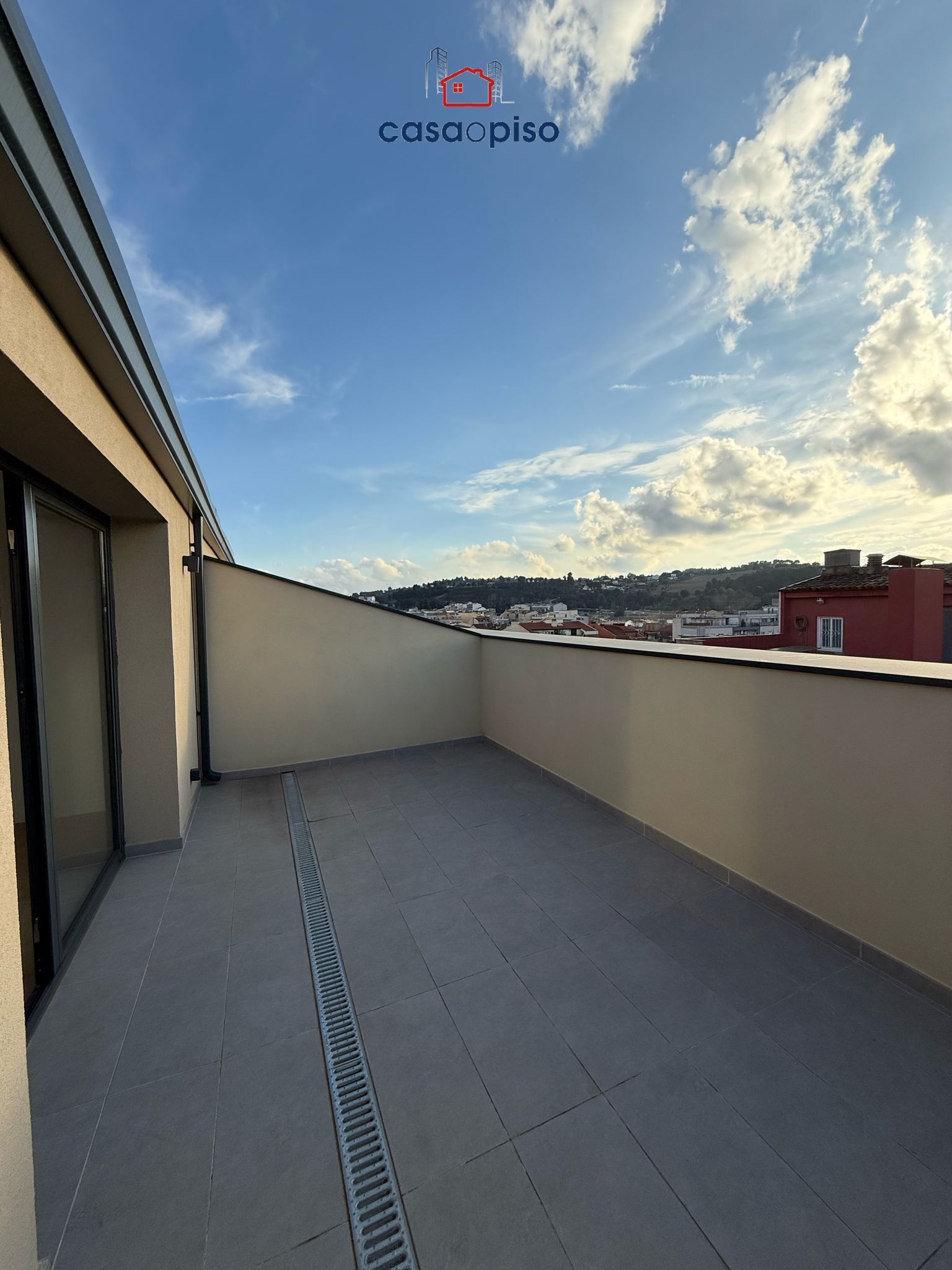 Dúplex en venda a Antoninus Pius, Ca n'Aurell, Ponent, Terrassa