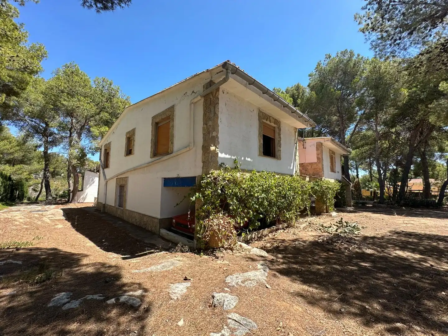 Vista exterior de Casa o xalet en venda en Carlet amb Calefacció, Jardí privat i Terrassa