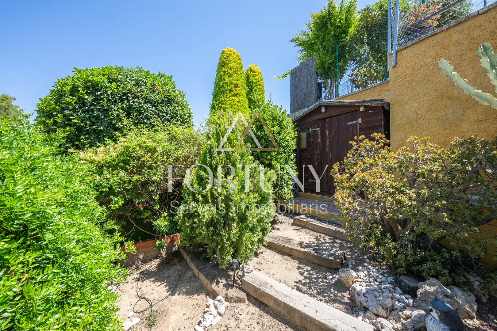 Houses for sale in ALTA GARROTXA, La Móra