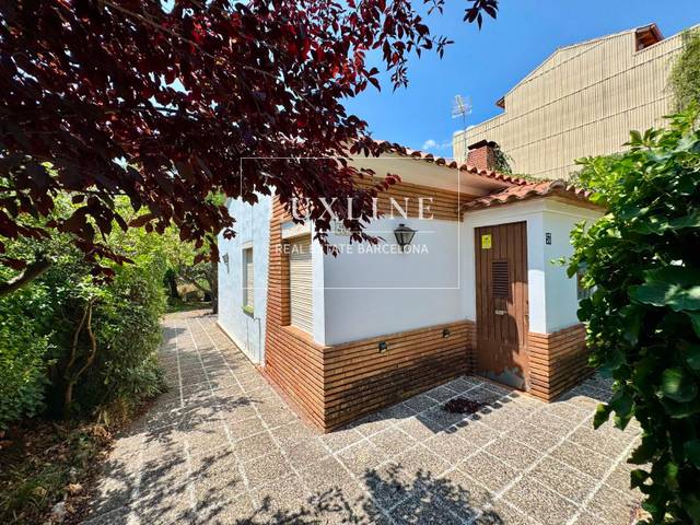 Terreno residencial en Venta en Esglesia en Els Hostalets de Pierola