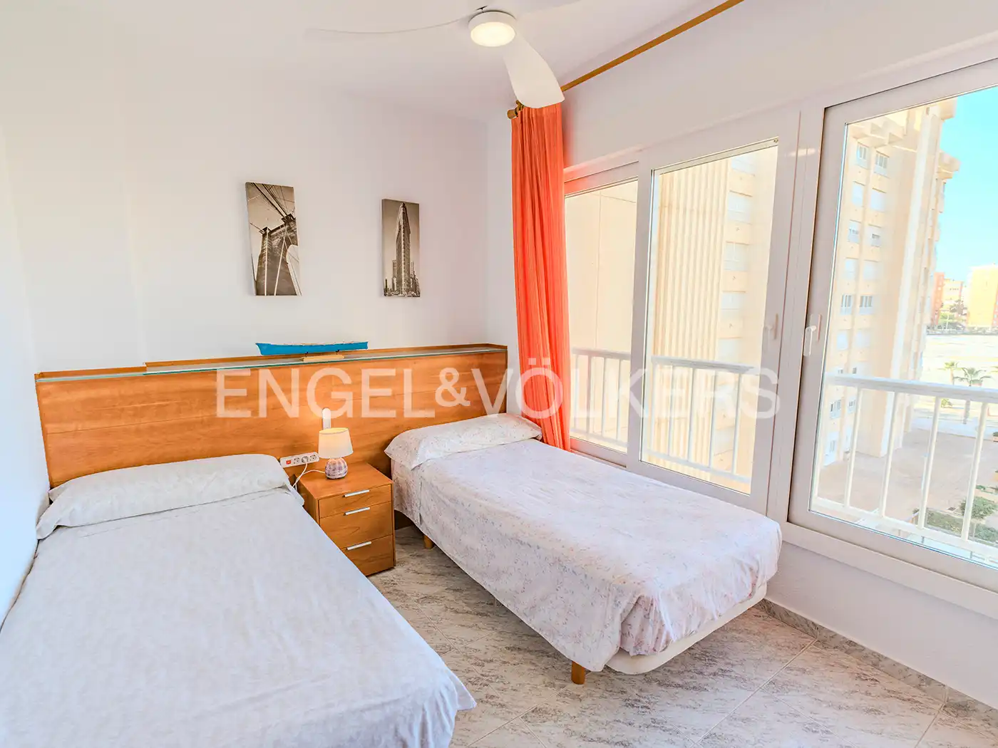 Schlafzimmer von Wohnung zum Verkauf in Alicante / Alacant mit Klimaanlage, Heizung und Gemeinschaftspool