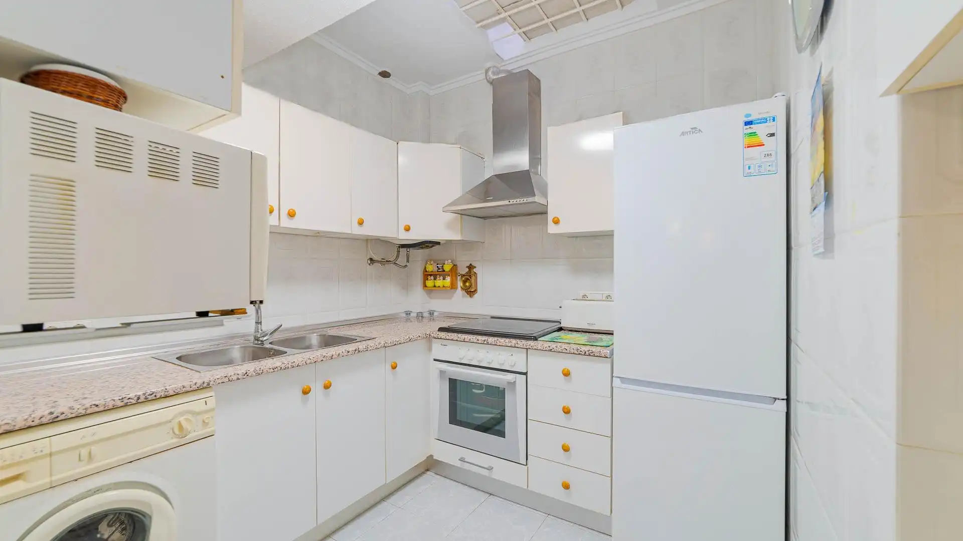 Casa o chalet en venta en Calle LUNA, 322, Zona Carrefour - Urbanizaciones