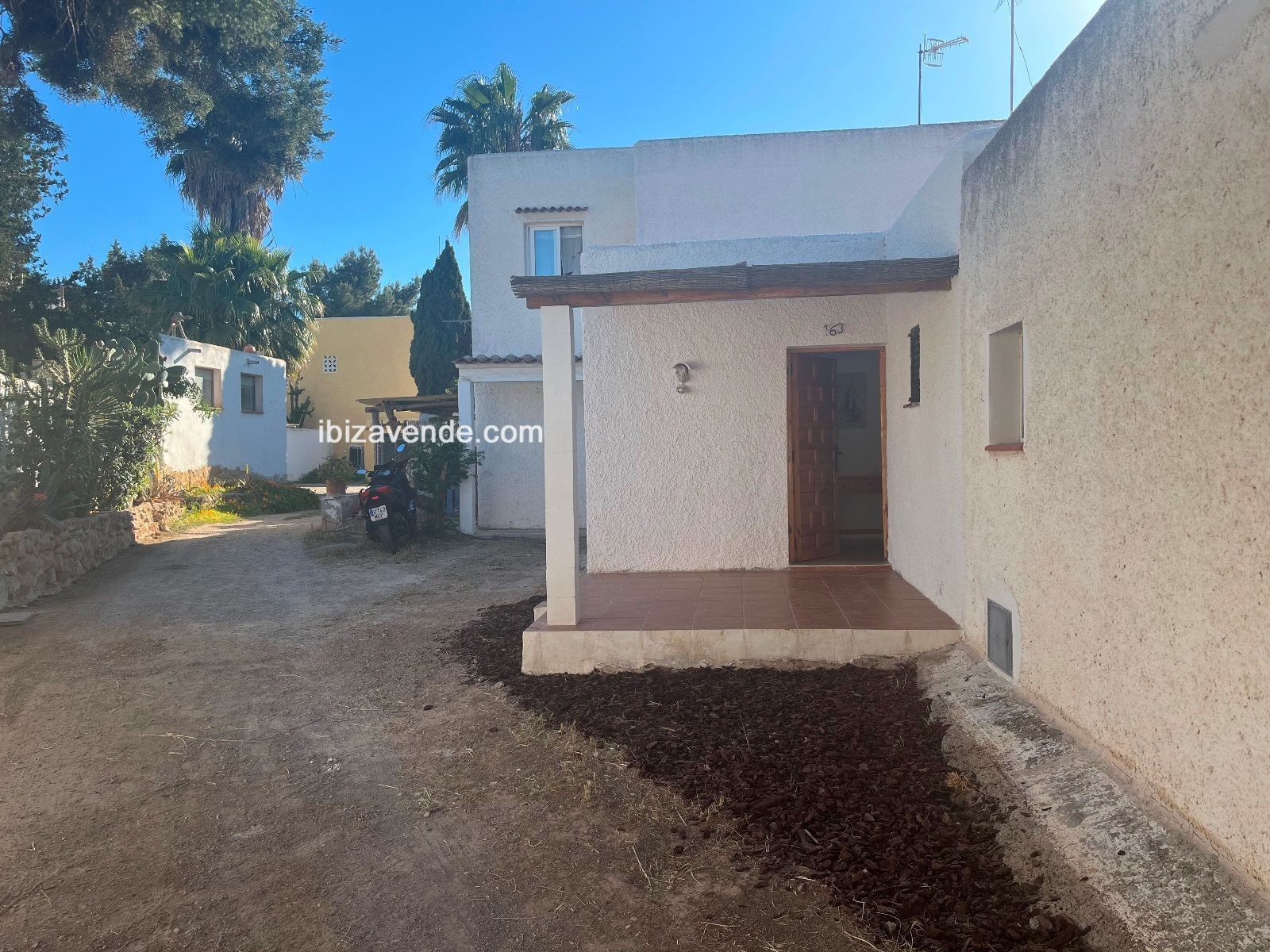 Single-family semi-detached to rent in de Cala Tarida, Cala Vedella - Cala Tarida