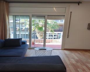 Sala d'estar de Apartament en venda en Castelldefels amb Aire condicionat, Terrassa i Balcó