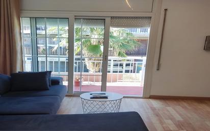 Sala d'estar de Apartament en venda en Castelldefels amb Aire condicionat, Calefacció i Parquet