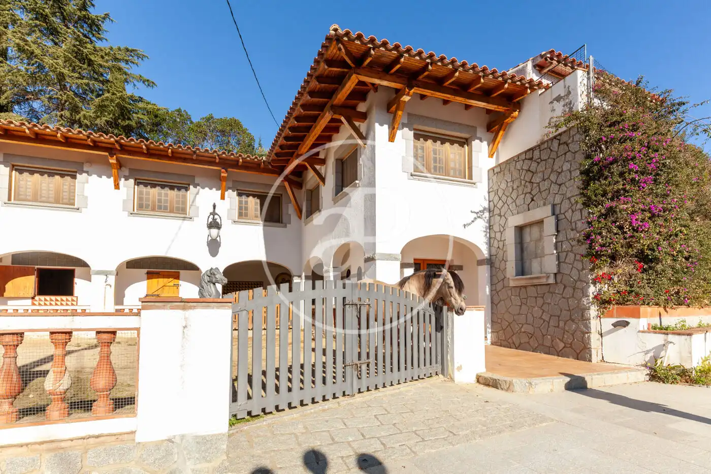 Vista exterior de Casa o xalet en venda en Tordera amb Aire condicionat, Calefacció i Jardí privat