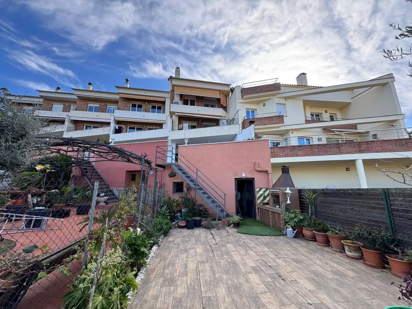 Außenansicht von Einfamilien-Reihenhaus zum Verkauf in Blanes