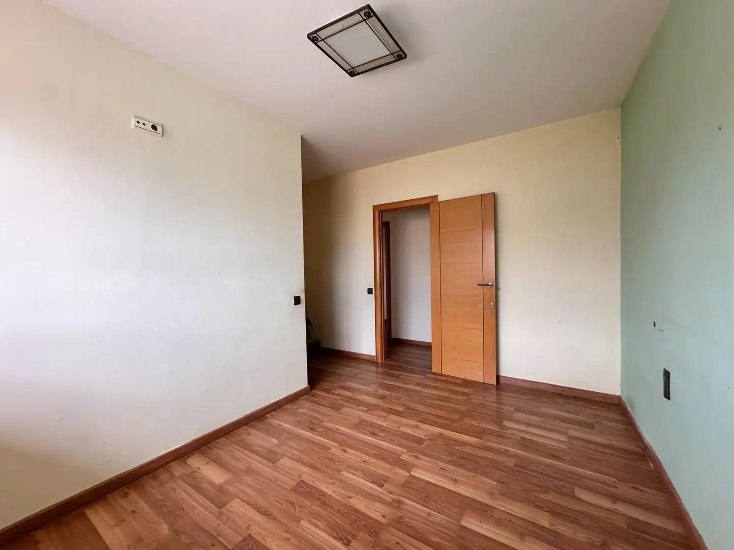 Habitación de Casa o chalet en venta en La Bisbal del Penedès con Parquet