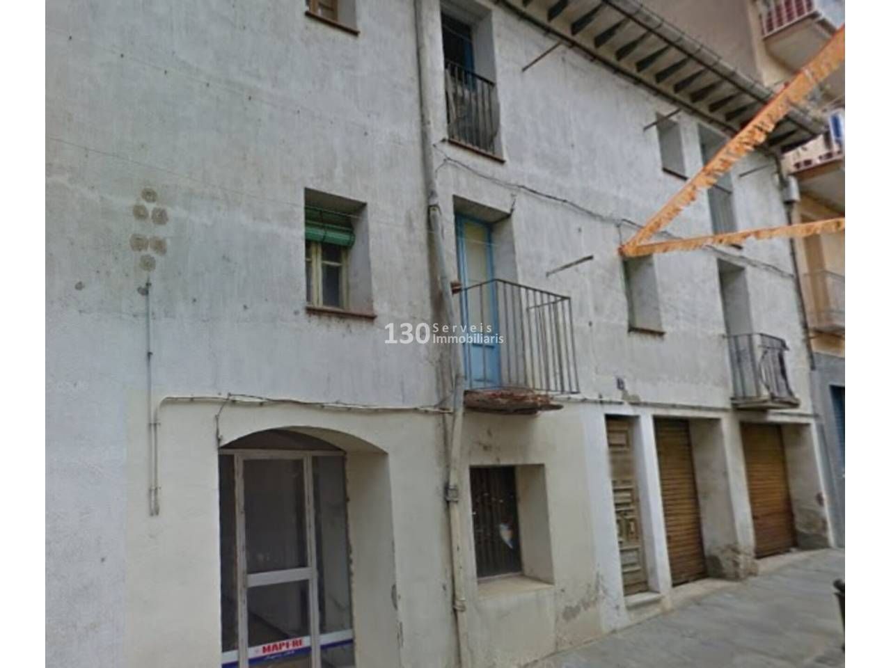 Vista exterior de Edificio en venta en Sant Joan Les Fonts