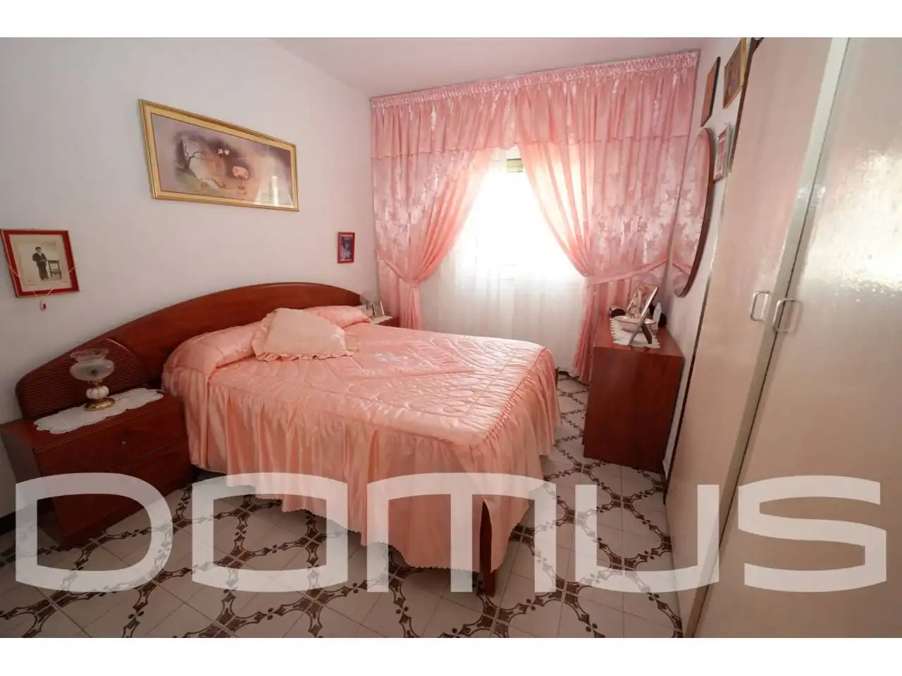 Schlafzimmer von Wohnungen zum Verkauf in Sant Boi de Llobregat mit Klimaanlage, Heizung und Möbliert