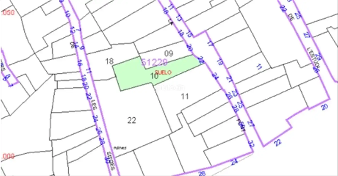 Residential land for sale in Carrer de la Font 19