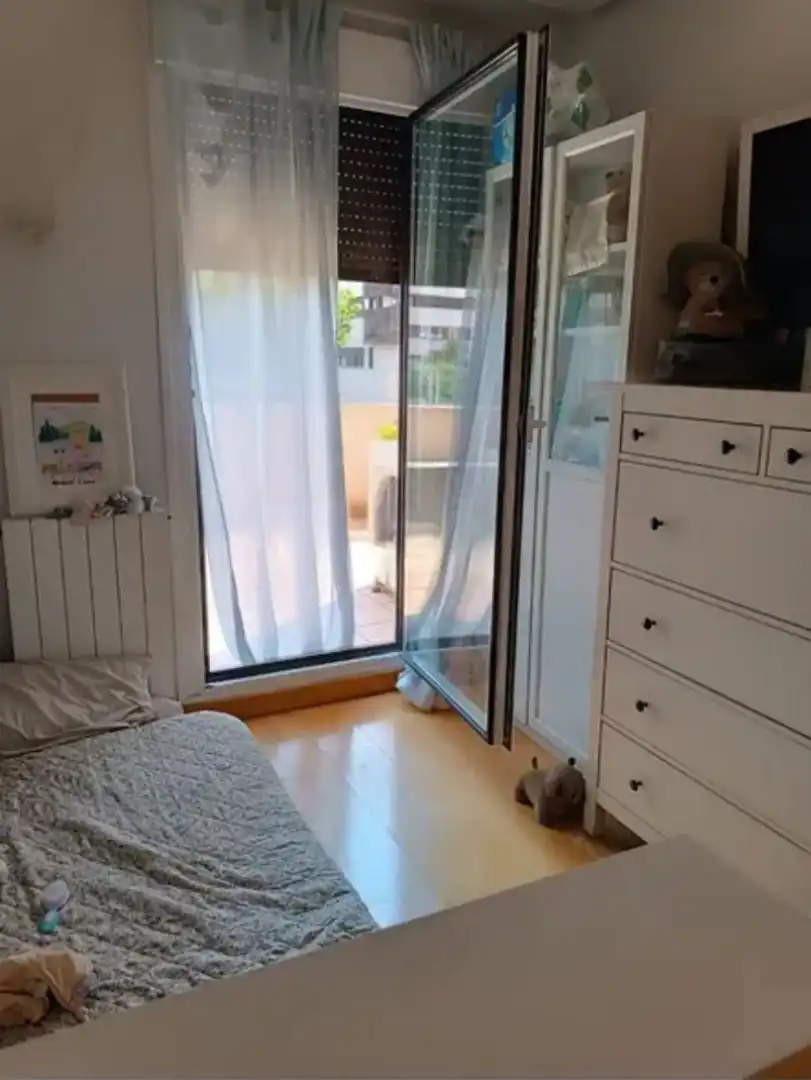Habitación de Piso en venta en Yebes con Aire acondicionado, Calefacción y Jardín privado