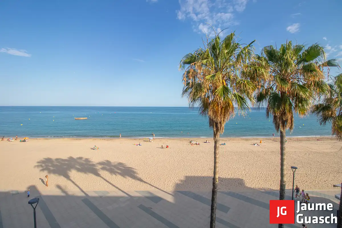 Bedroom of Flat for sale in Torredembarra  with Air Conditioner, Heating and Parquet flooring
