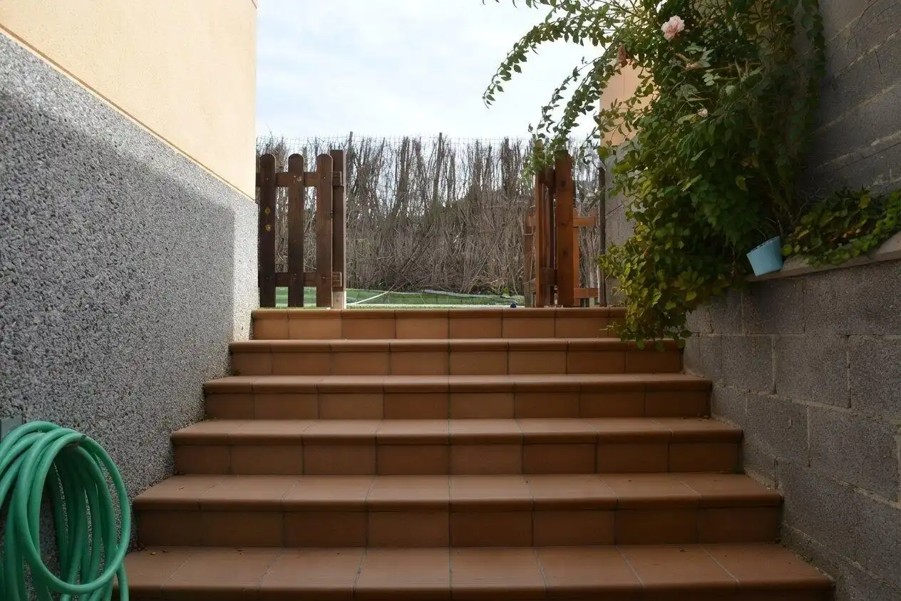 Terrace of Houses for sale in Valverde de la Virgen, León