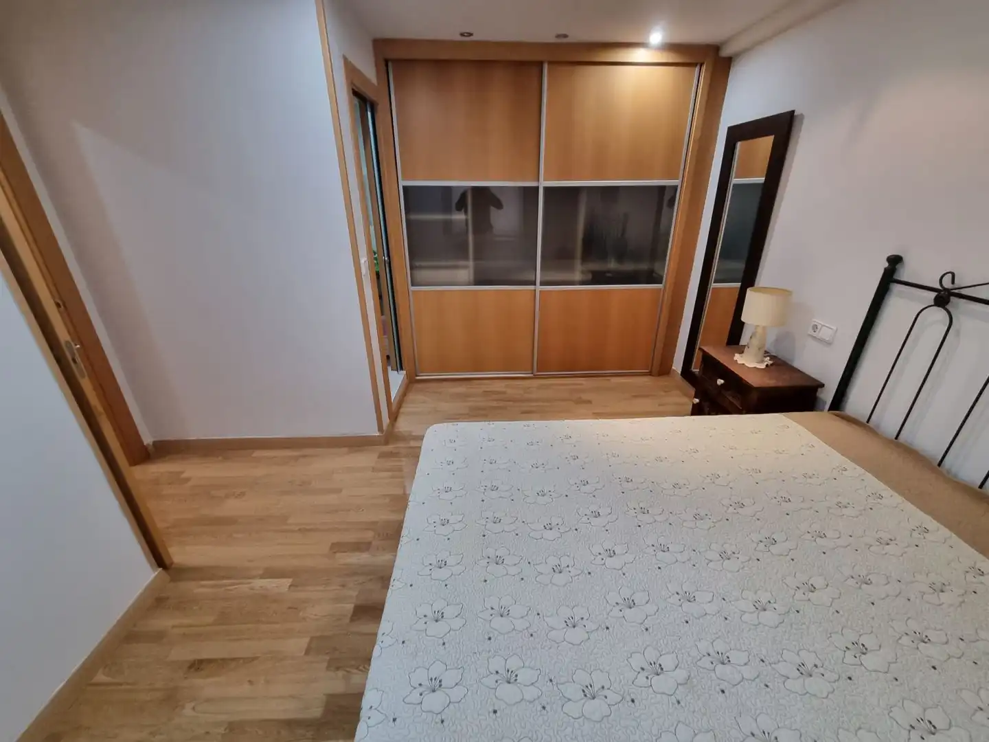 Habitación de Piso en venta en Gijón  con Calefacción y Trastero