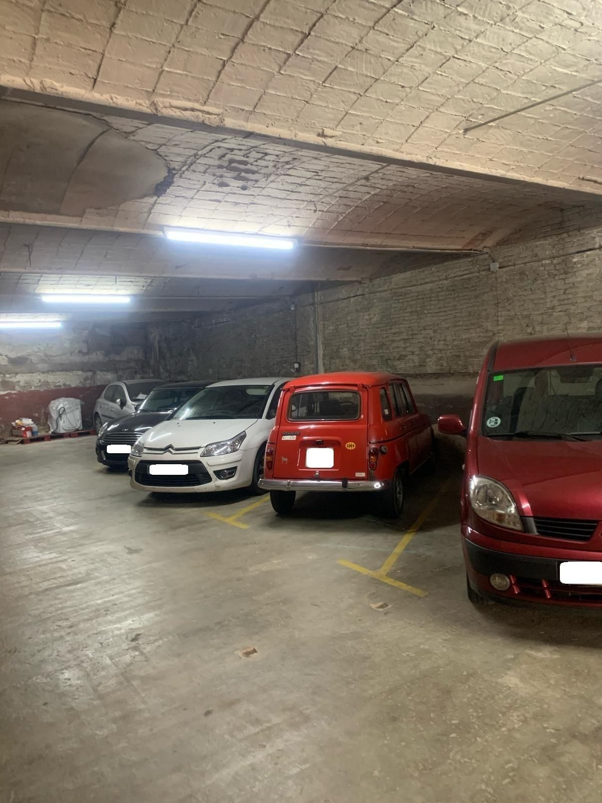 Aparcament de Garatge en venda en Manresa