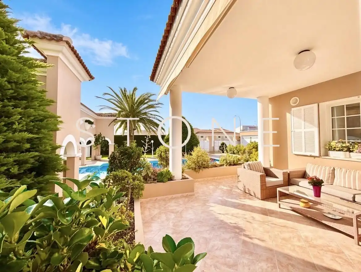 Casa con piscina in vendita a Cala en Blanes, imagen 7