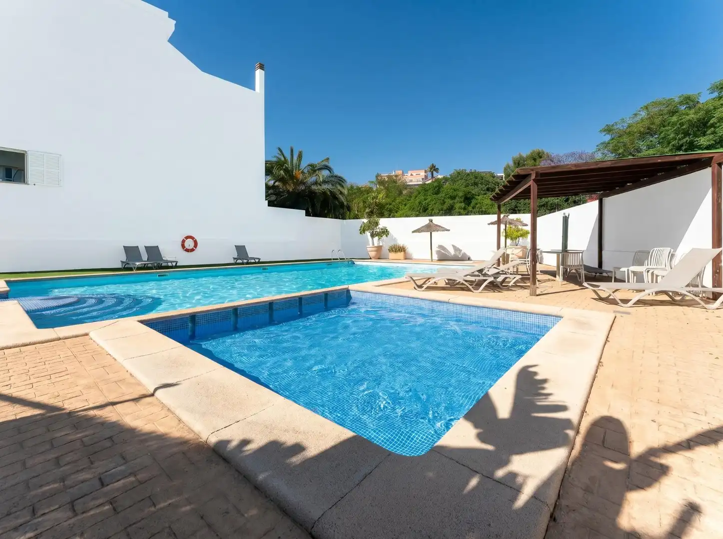 Swimming pool of Detached homes for sale in  Palma de Mallorca  with Air Conditioner, Heating and Private garden