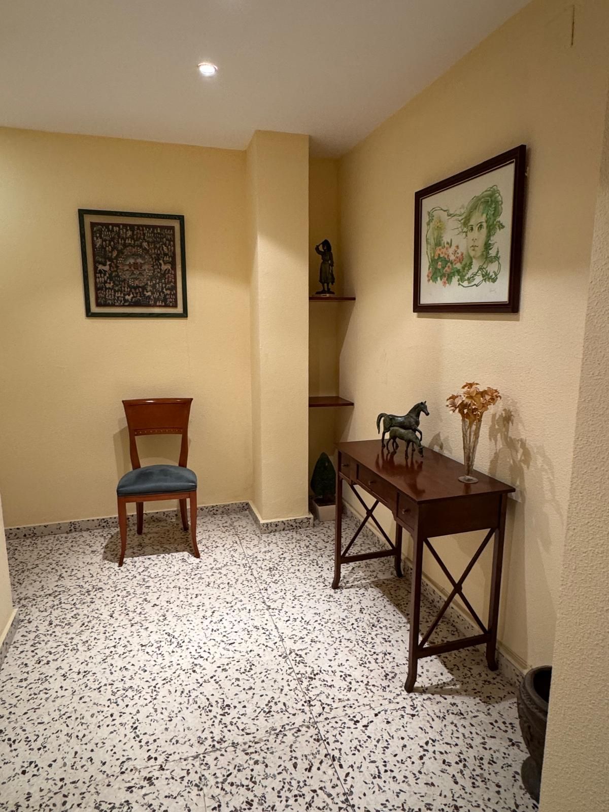 Oficina de alquiler en Alcázar de San Juan
