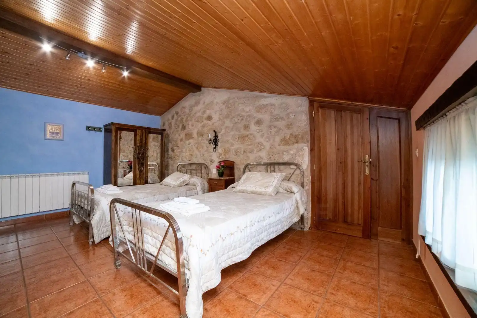 Country house with pool for sale in Ciudad Rodrigo, imagen 14