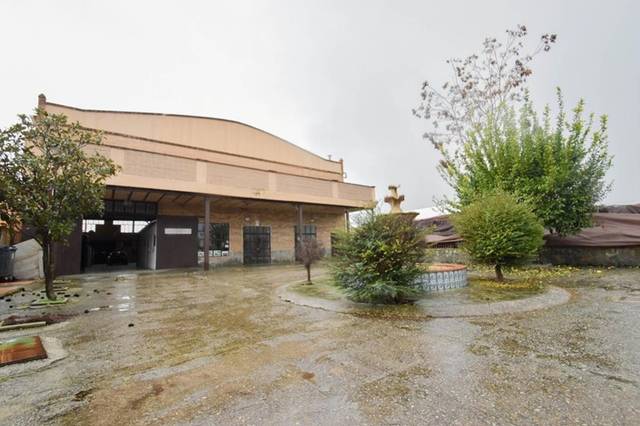 Nave industrial en Venta en Calle Avenida de América, 29 en Santa Fe