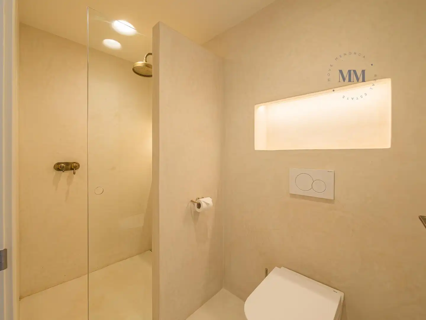 Bathroom of Houses for sale in Maó - Mahón  with Air Conditioner, Heating and Terrace