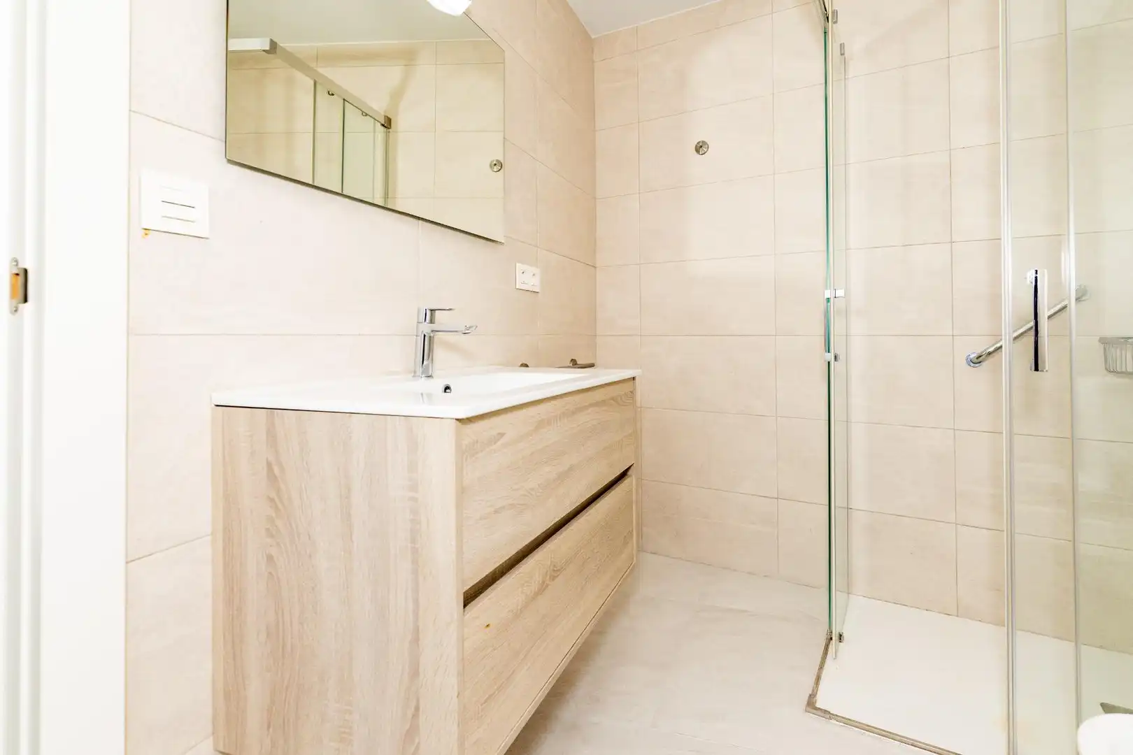 Flat with terrace to rent in Ronda, imagen 9