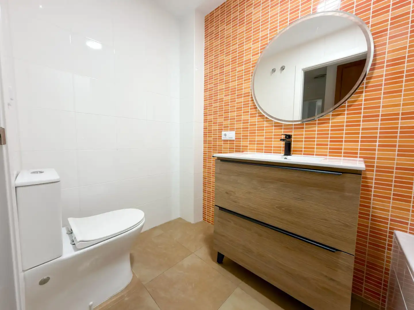 Baño de Piso en venta en Rafelbuñol / Rafelbunyol con Aire acondicionado y Balcón