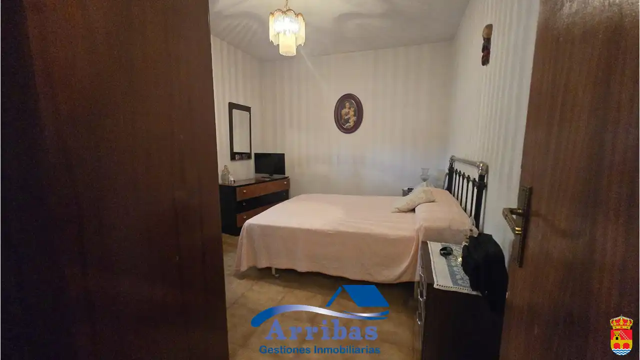 Habitación de Casa o chalet en venta en Escalona con Calefacción, Jardín privado y Terraza