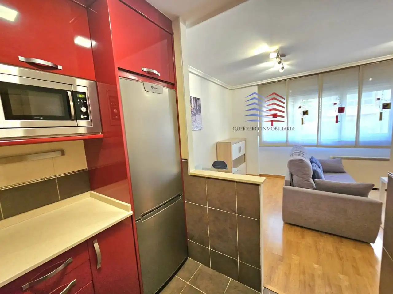 Cocina de Estudio de alquiler en Ourense Capital  con Calefacción, Parquet y Trastero