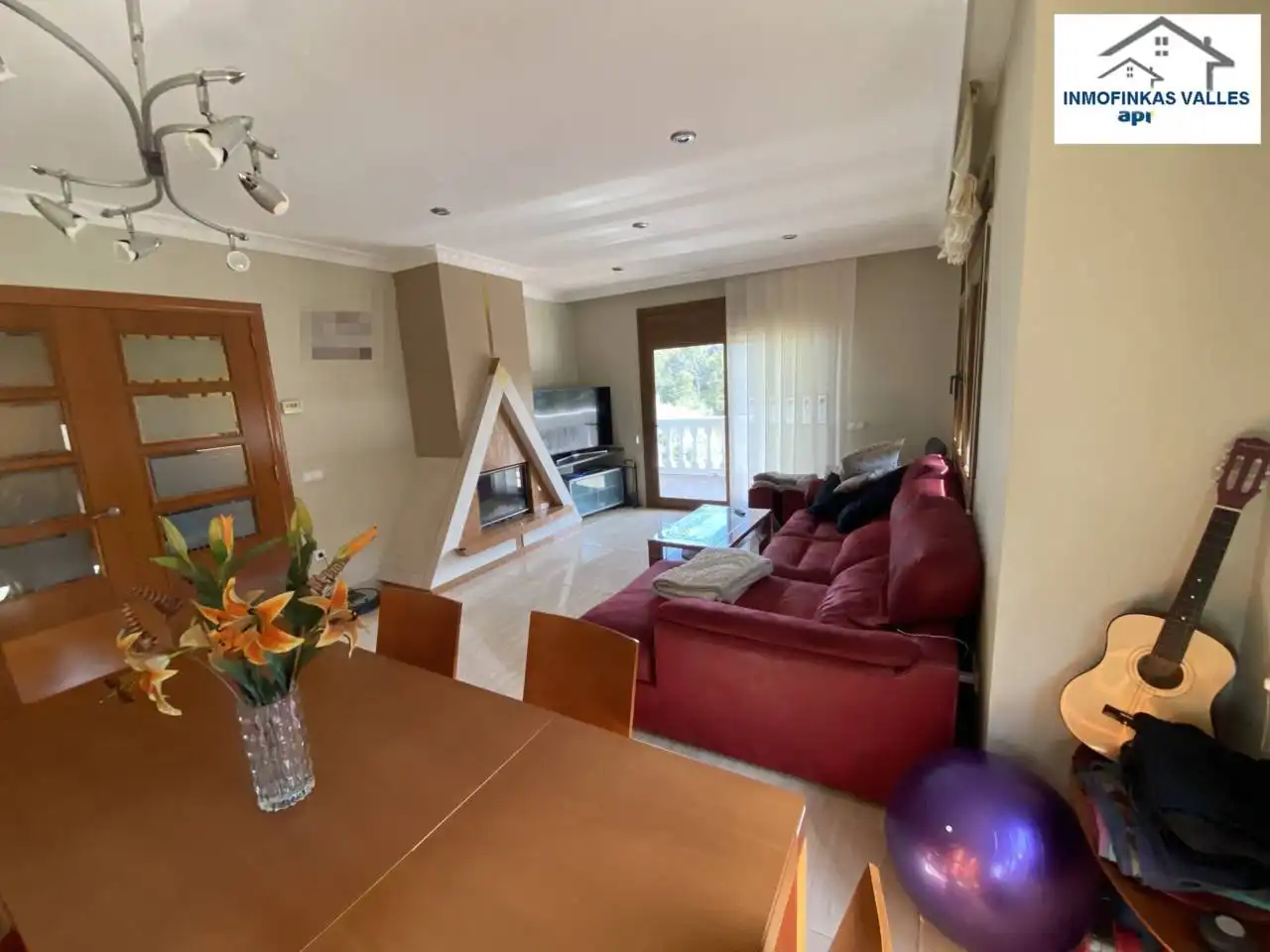 Sala de estar de Casa o chalet en venta en Lliçà de Vall con Aire acondicionado, Calefacción y Jardín privado