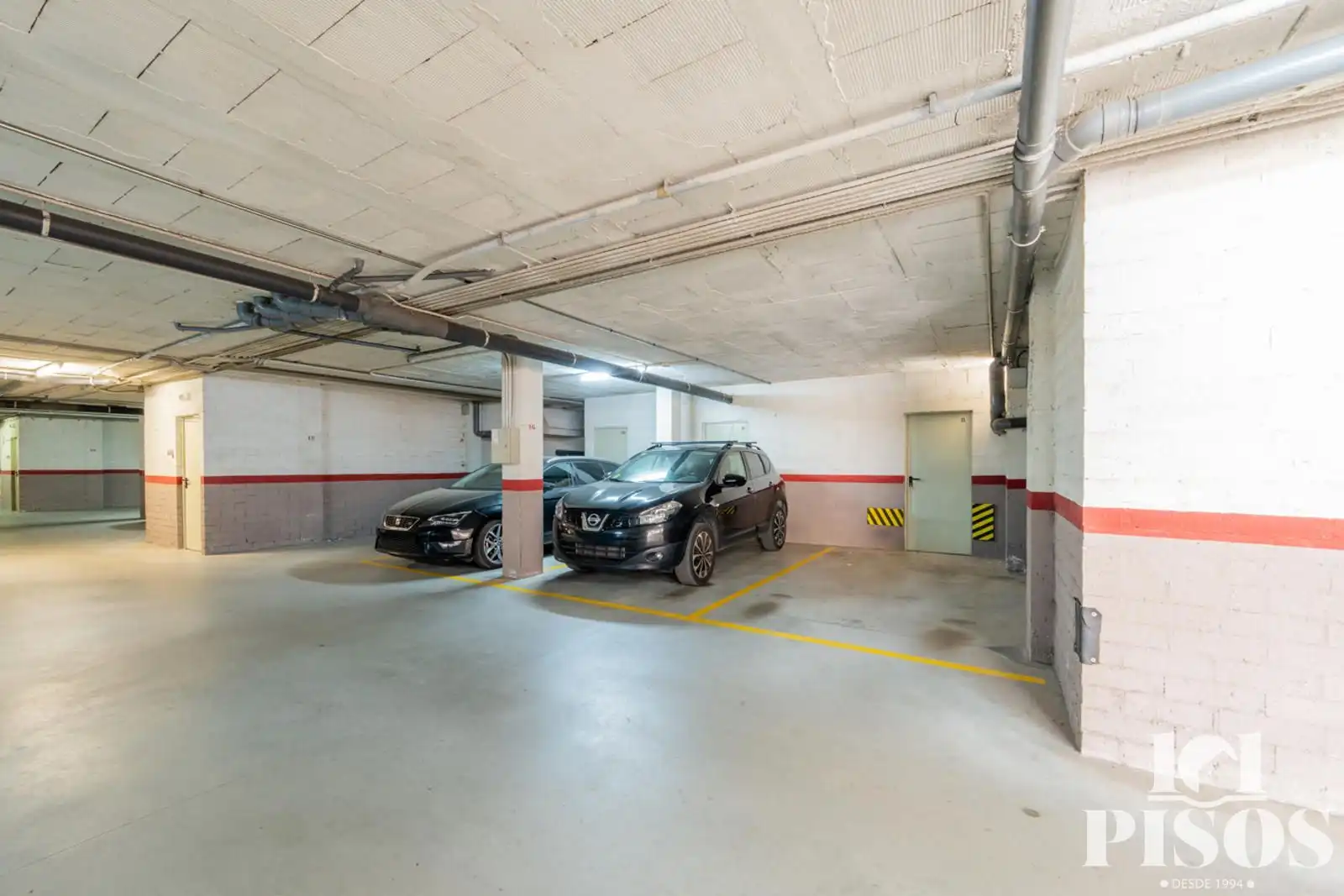 Aparcament de Àtic en venda en Rubí amb Aire condicionat, Calefacció i Parquet