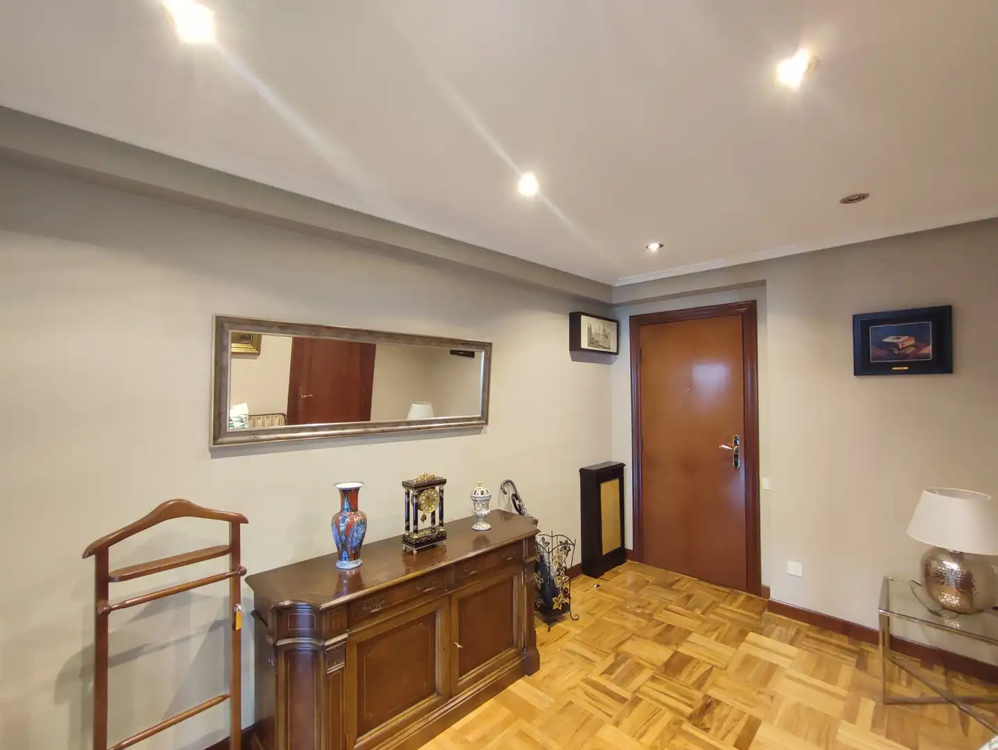 Piso de alquiler en Gijón  con Calefacción, Parquet y Amueblado