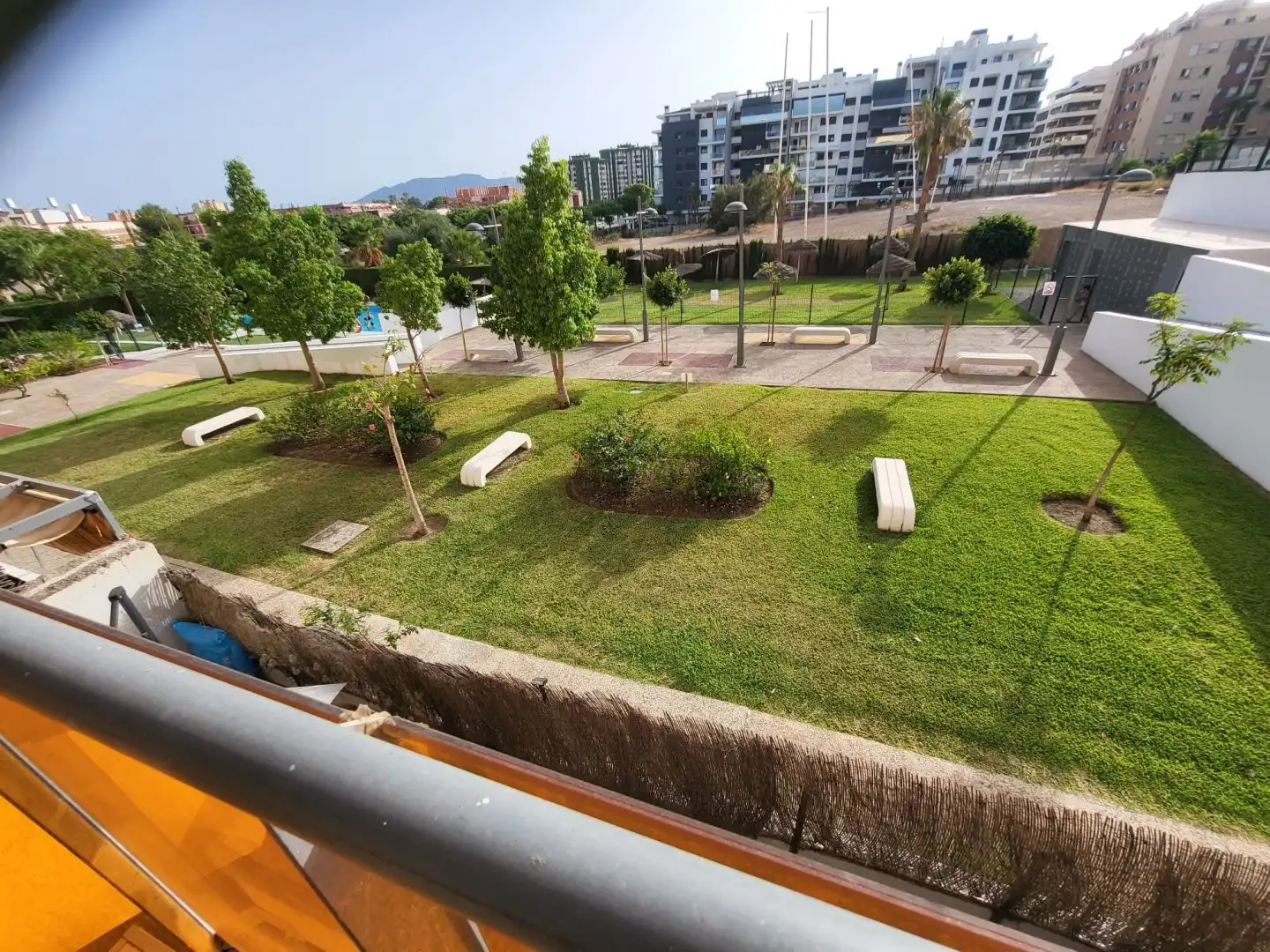 Vista exterior de Pis de lloguer en Málaga amb Aire condicionat, Terrassa i Piscina