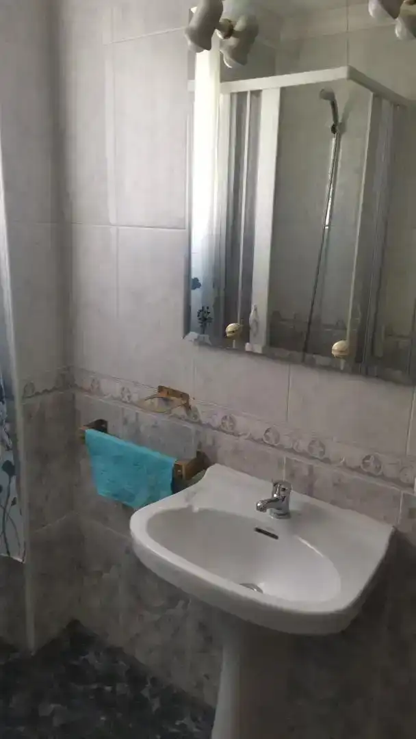 Bathroom of Flat for rent in Redován  with Air Conditioner, Furnished and Oven