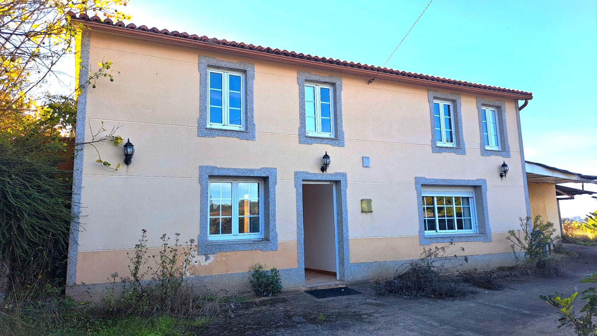 Exterior view of Country house for sale in Cambre   with Private garden, Furnished and Oven