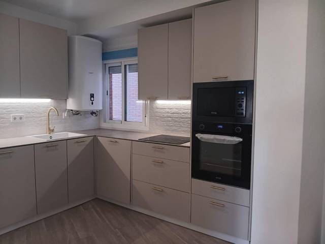 Piso en Venta en Calle Genaro Parladé en Bami - La Estrella