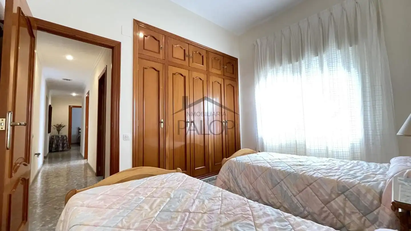 Habitación de Finca rústica en venta en Carcaixent con Jardín privado, Terraza y Trastero